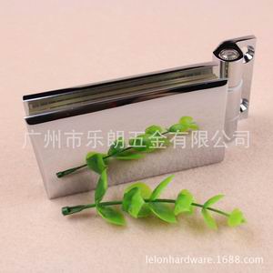 淋浴房隔断玻璃夹哪家好？