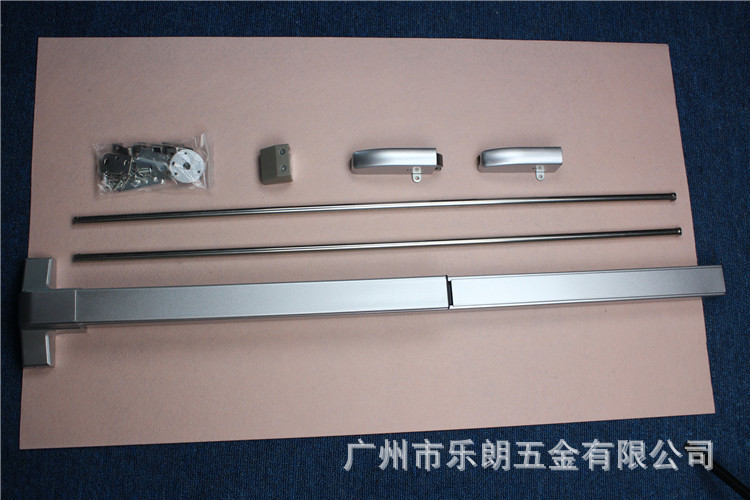 快猫在线免费观看快猫成人网站RDA-32C 平推式天地插销型逃生推杠锁