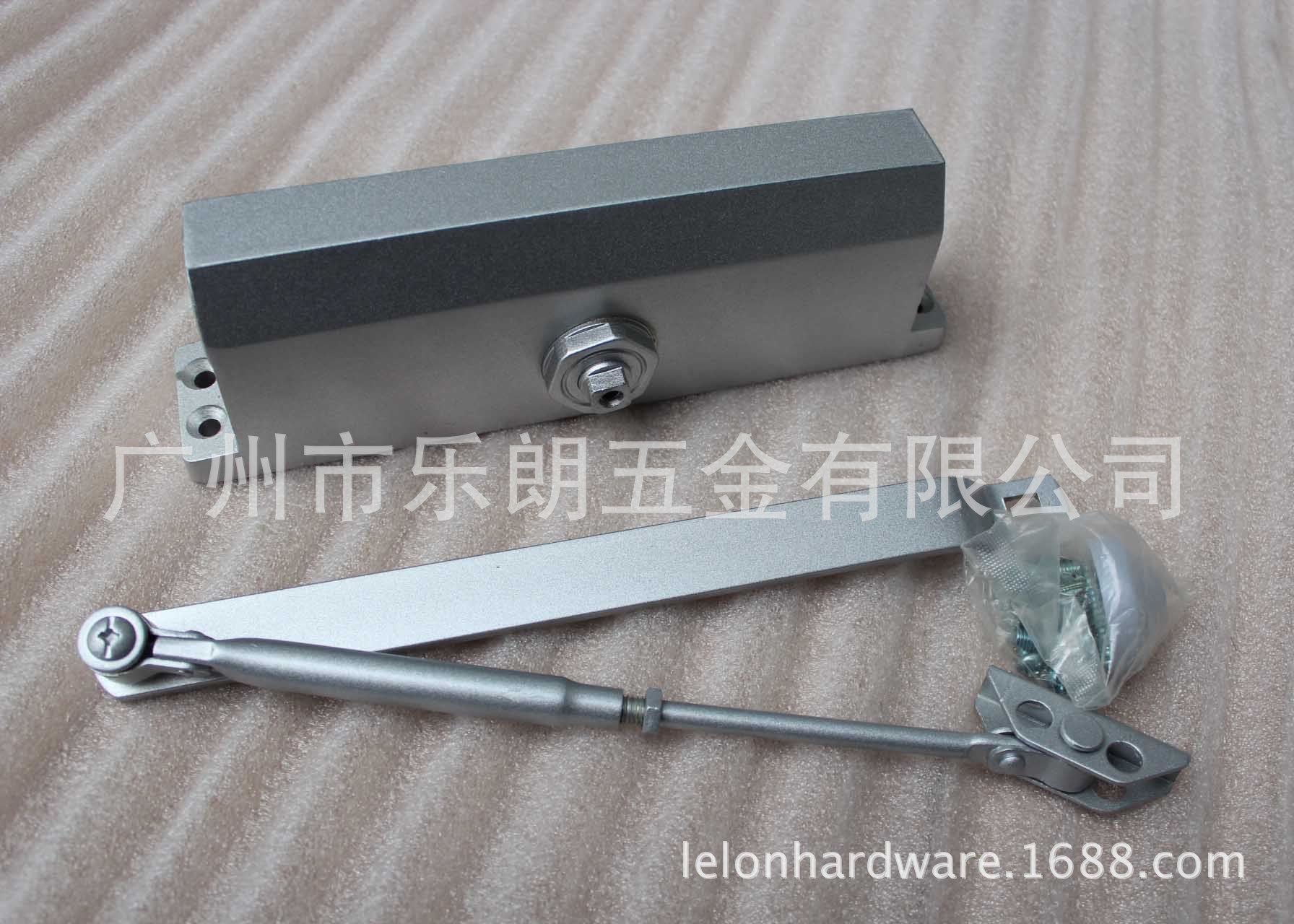 快猫在线免费观看快猫成人网站RDC-05 重型方背闭门器