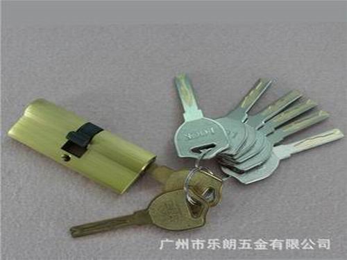 超b级和c级锁芯有什么分别？
