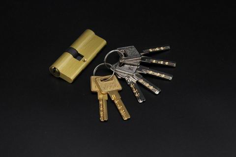 超b级和c级锁芯有什么分别？