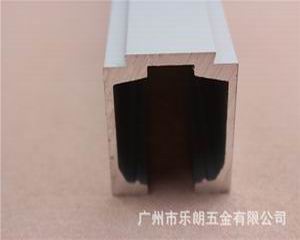 推拉门吊轨如何选择？