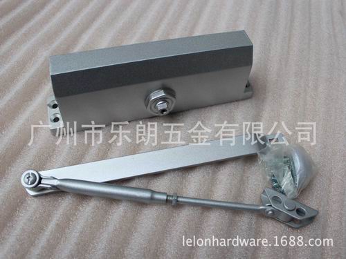 90度定位闭门器哪家好？